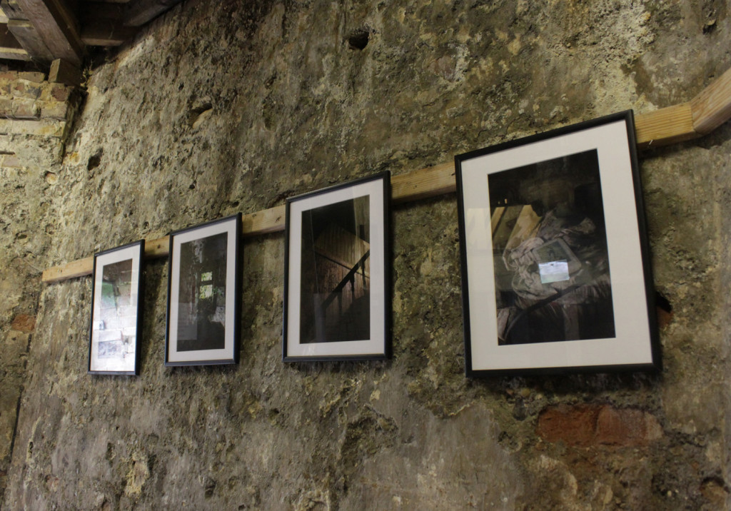 My pictures in situ!
